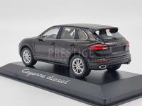 Genuine 2014 Porsche Cayenne (958) E2 II Diesel Mahogany 1:43 Scale by Minichamps - New