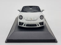 Genuine 2019 Porsche 911 Speedster White 991 II 1:43 Scale by