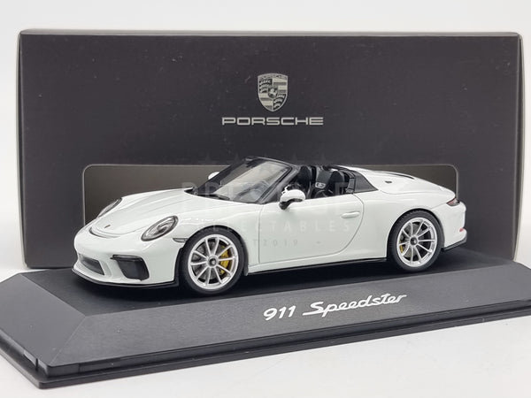 Genuine 2019 Porsche 911 Speedster White 991 II 1:43 Scale by Spark - New