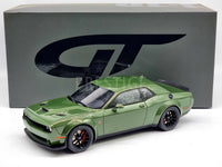 GT Spirit 2019 Dodge Challenger R/T Scat Pack Widebody Green GT815 1:18 Scale - New