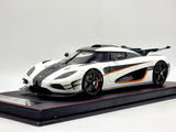FrontiArt 2014 Koenigsegg One:1 White & Carbon F033-02 1:18 Scale - Used