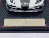 FrontiArt 2014 Koenigsegg One:1 White & Carbon F033-02 1:18 Scale - Used