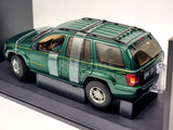 AUTOart NOS 1999 Jeep Grand Cherokee Metallic Green 74014 1:18 - New