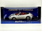 AUTOart NOS 2001 Porsche 911 Carrera Cabrio Facelift Arktissilber 77855 1:18 - New