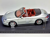 AUTOart NOS 2001 Porsche 911 Carrera Cabrio Facelift Arktissilber 77855 1:18 - New