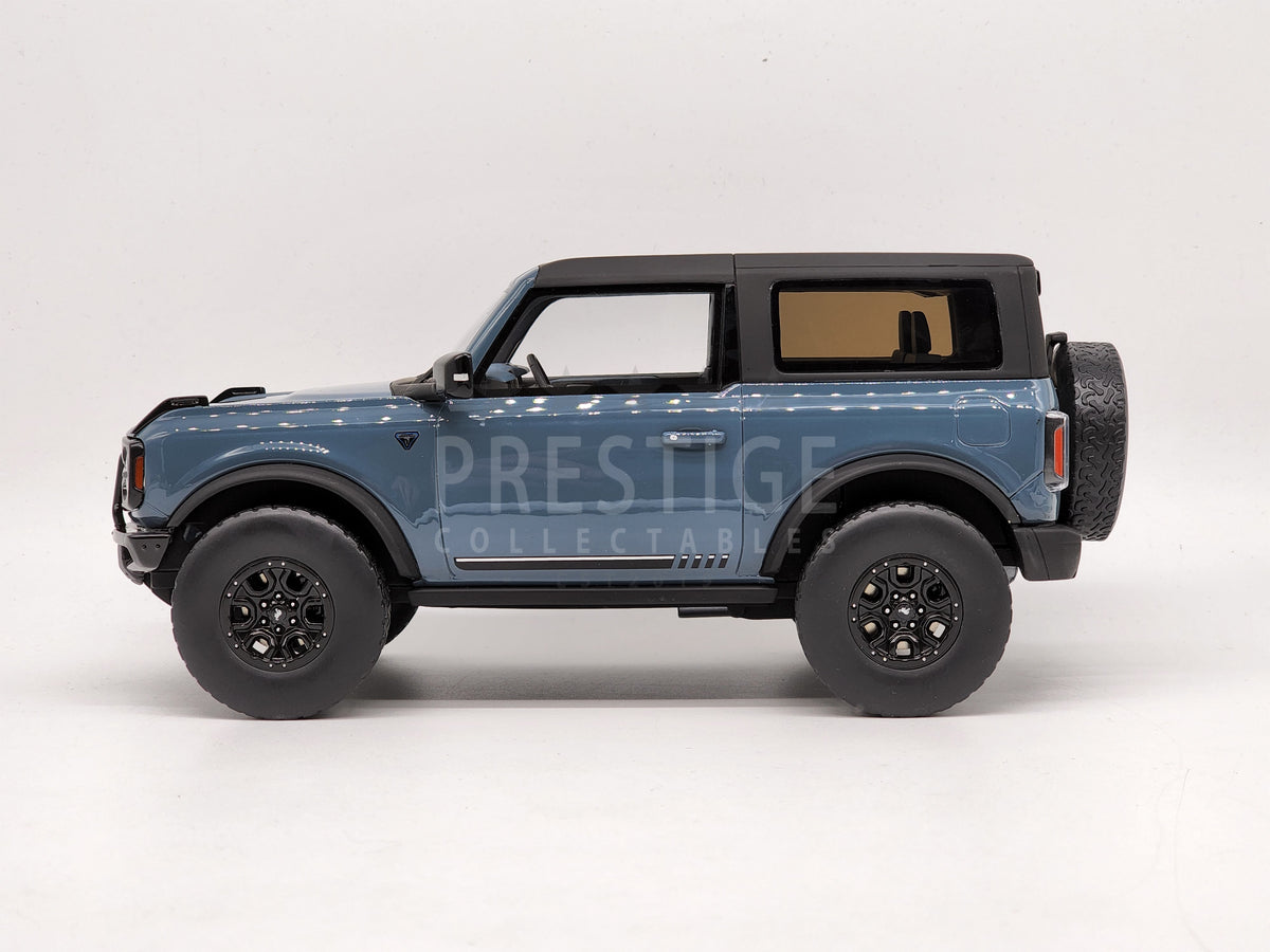 GT Spirit 2021 Ford Bronco (SWB) First Edition Area 51 Blue GT359 1:18 ...