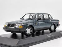 Minichamps 1986 Volvo 240 GL Sedan Petrol Metallic 1:18 - New