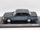 Minichamps 1986 Volvo 240 GL Sedan Petrol Metallic 1:18 - New