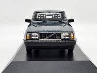 Minichamps 1986 Volvo 240 GL Sedan Petrol Metallic 1:18 - New