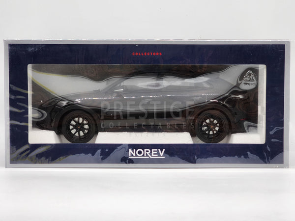 Miniature Norev PORSCHE CAYENNE S COUPE - 2019 chez 1001hobbies (Réf.187673)