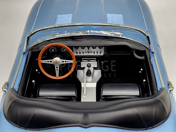 Voiture Miniature de Collection NOREV 1-12 - JAGUAR E-Type Cabriolet Voiture Miniature de Collection NOREV 1-12 - JAGUAR E-Type Cabriolet